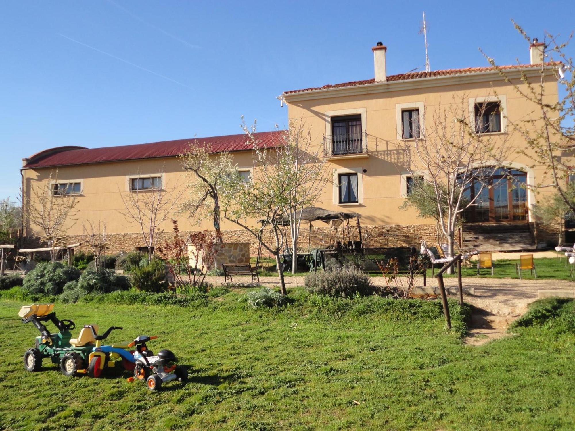 Casa Rural Villa Abeleste Fuentelisendo Esterno foto